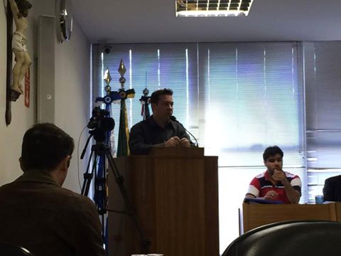 RENOVAÇÃO DE CONTRATO DOS MONITORES DE ALUNOS PORTADORES DE NECESSIDADES ESPECIAIS