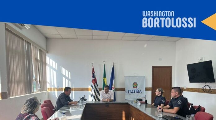 Vereador leva Guardas Municipais em reunião com o Prefeito